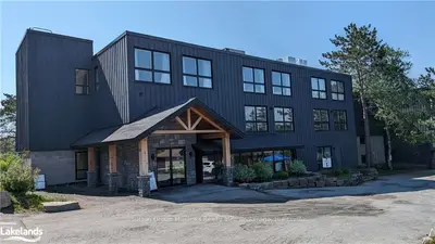 1235 Deerhurst Drive 317, Huntsville, On P1h 2e8