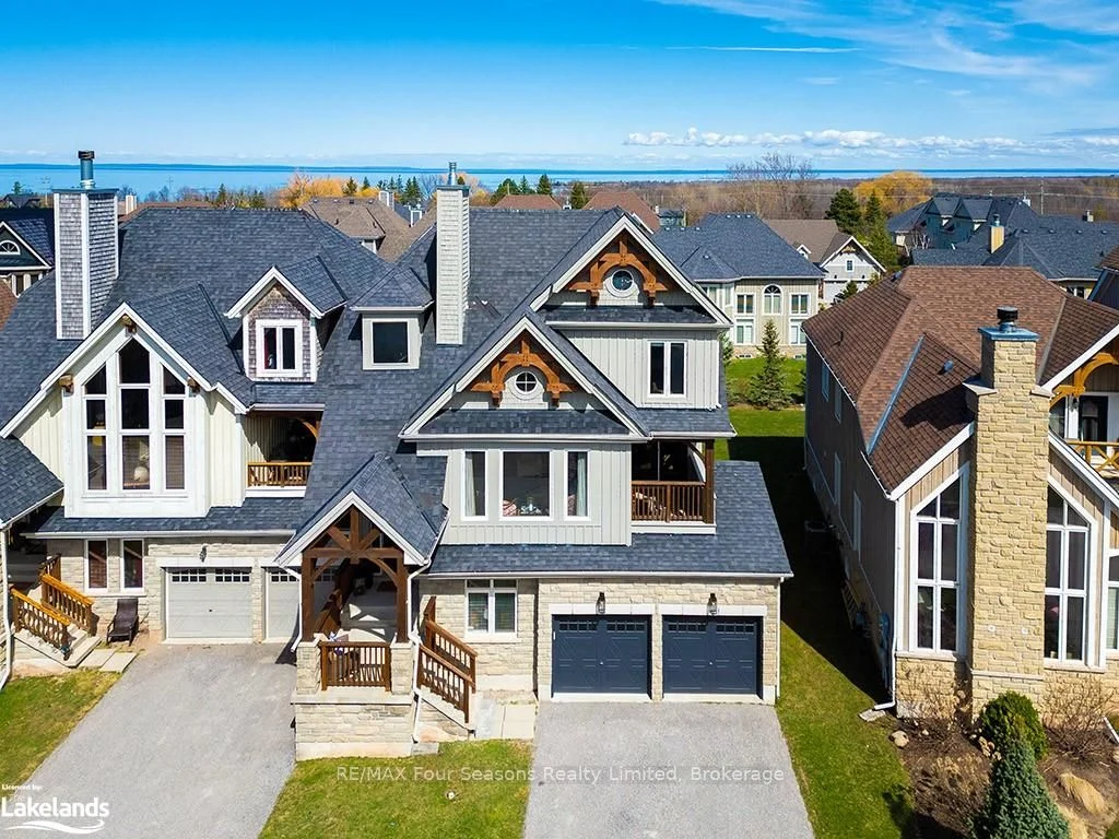 Semi-Detached in Blue Mountains