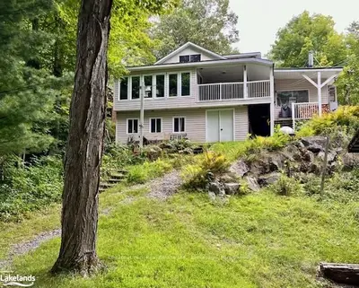 Detached in Muskoka Lakes