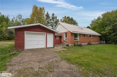 Detached in Machar