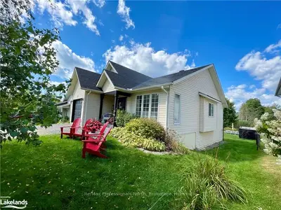 21 Cairns Crescent, Huntsville, On P1h 1y3