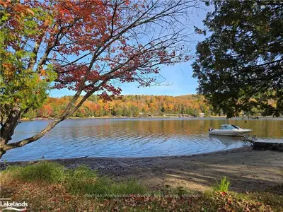 Detached in Minden Hills