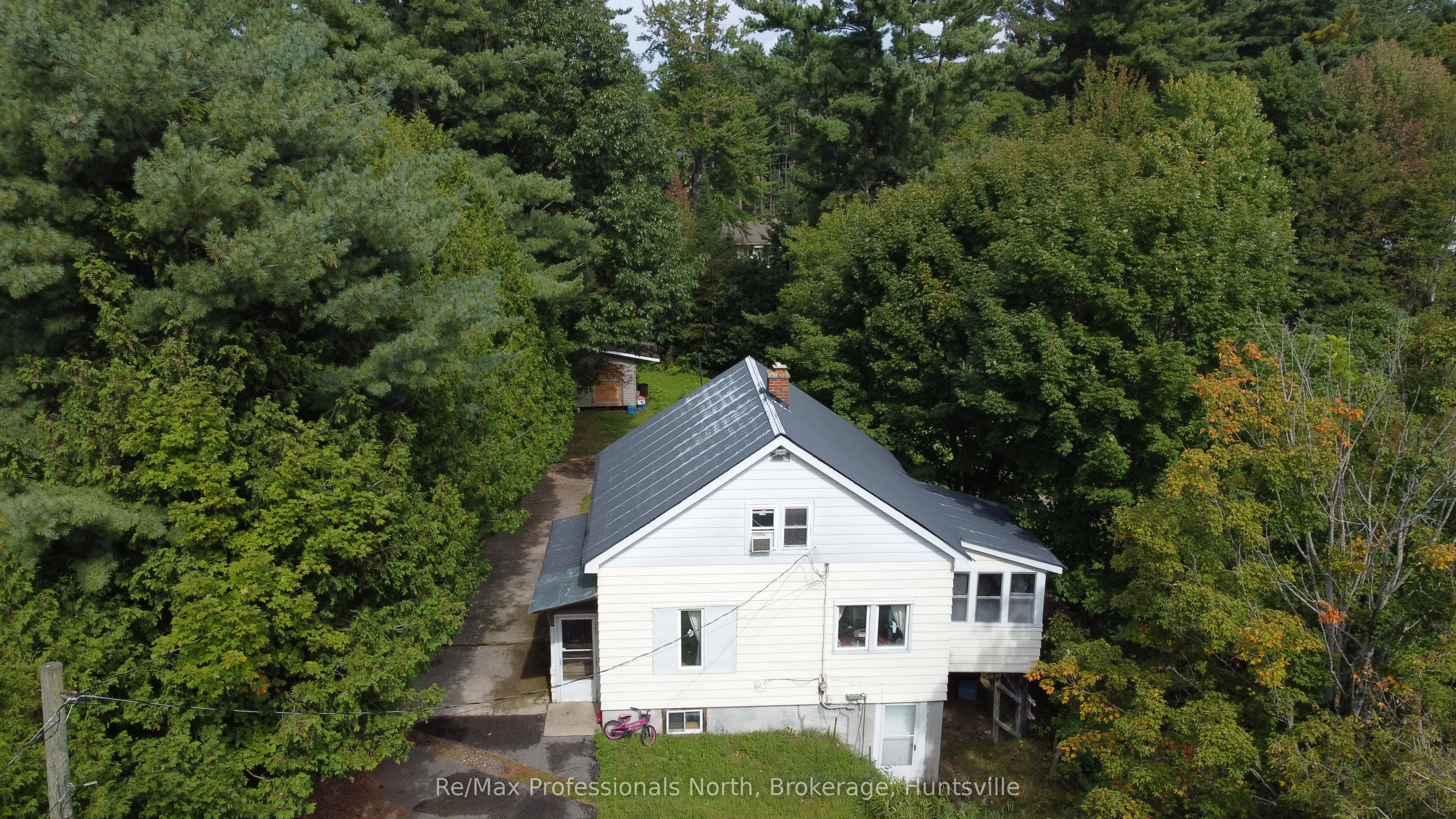 Detached in Gravenhurst