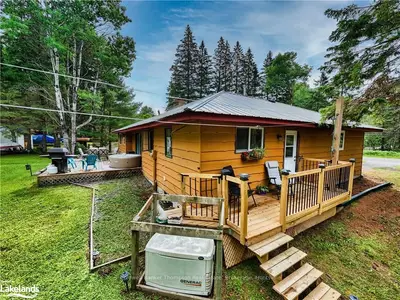 Detached in Huntsville