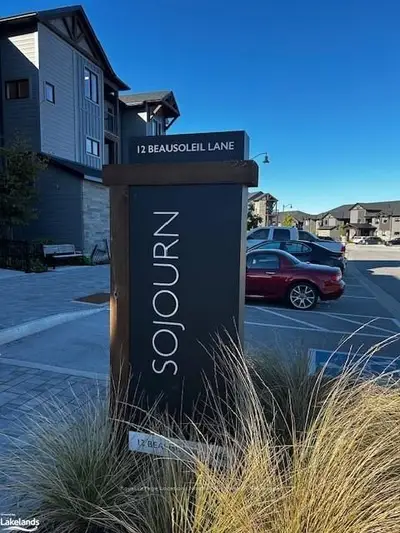 Condo Townhouse in Blue Mountains
