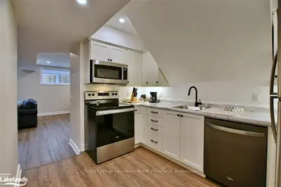 Condo Apartment in Meaford
