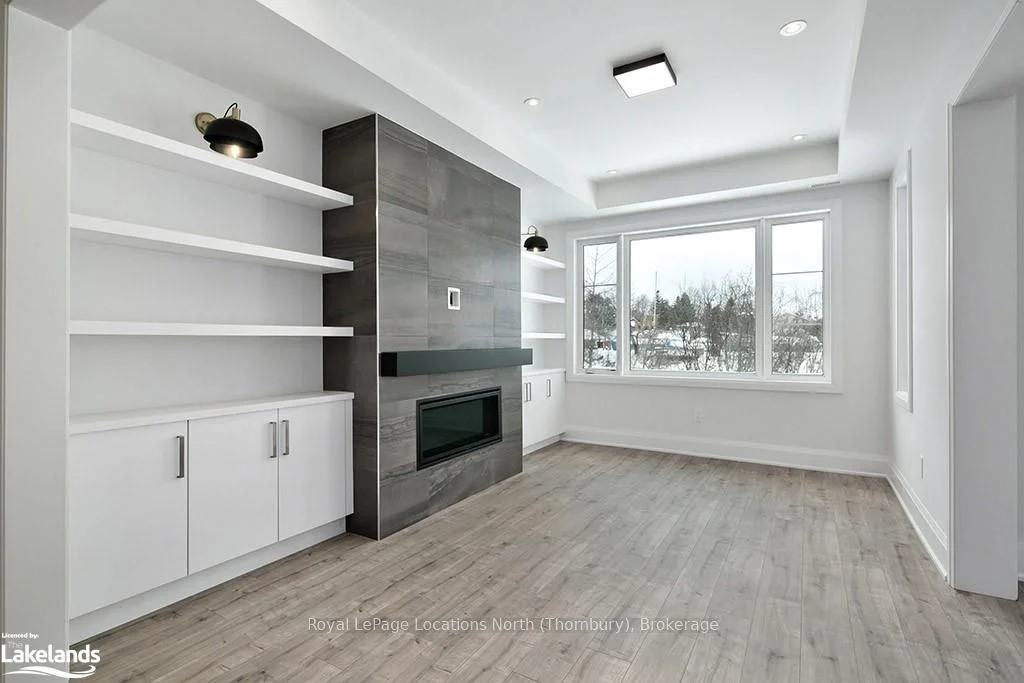 11 BAY Street E 7, Blue Mountains, ON N0H 2P0