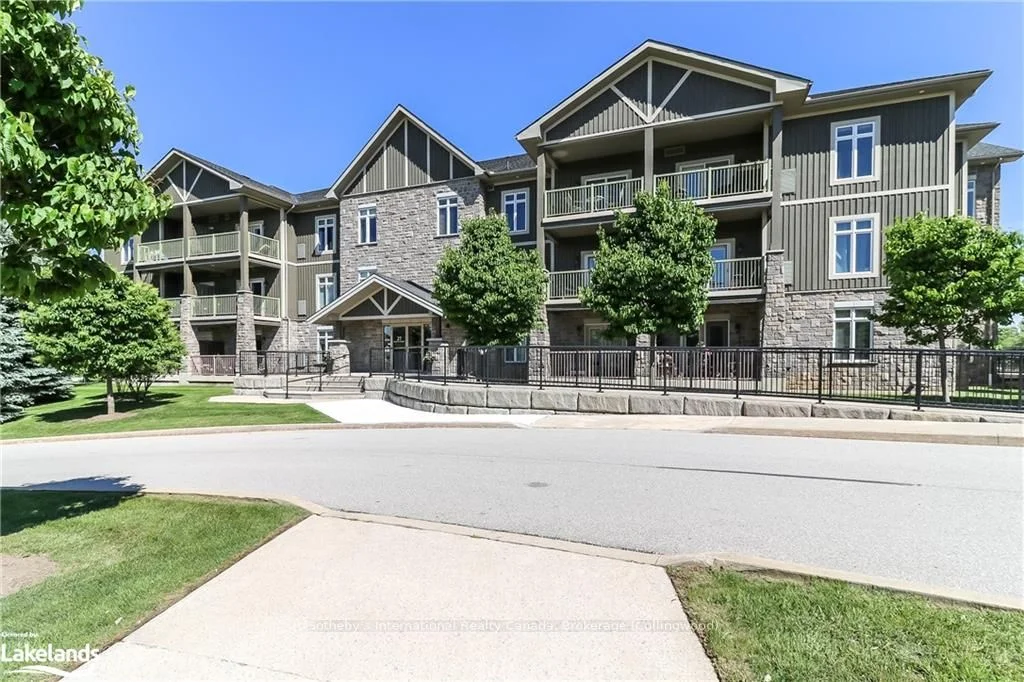 Condo Apartment in Blue Mountains
