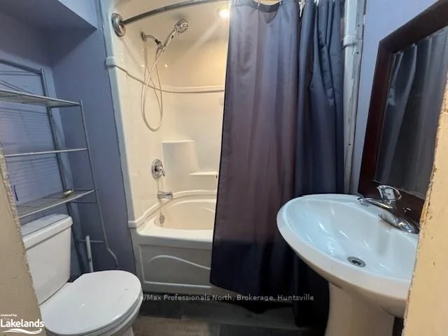34 MARY Street, Huntsville, ON P1H 1V3
