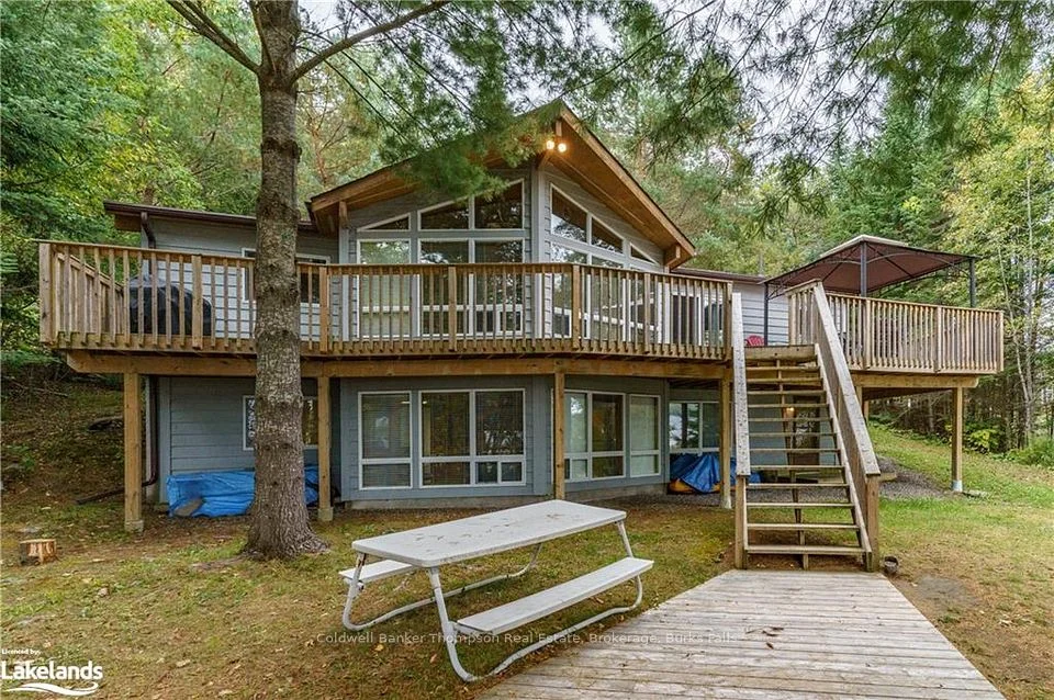 2266 PICKEREL & JACK LAKE Road, Armour, ON P0A 1C0