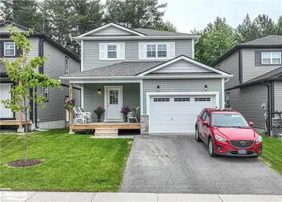 Detached in Bracebridge