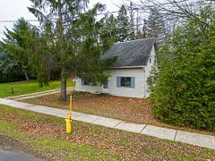 35 KING Street W, Blue Mountains, ON N0H 2P0