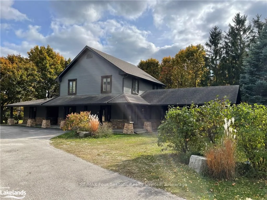 133 Arrowhead Road, Blue Mountains, On L9y 0t5