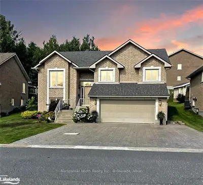Detached in Greater Sudbury