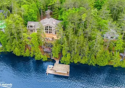 Detached in Trent Lakes