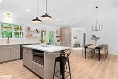 710 DOMTAR Road, Huntsville, ON P0B 1M0
