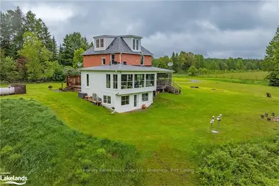 Detached in Huntsville