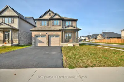 Detached in Fort Erie
