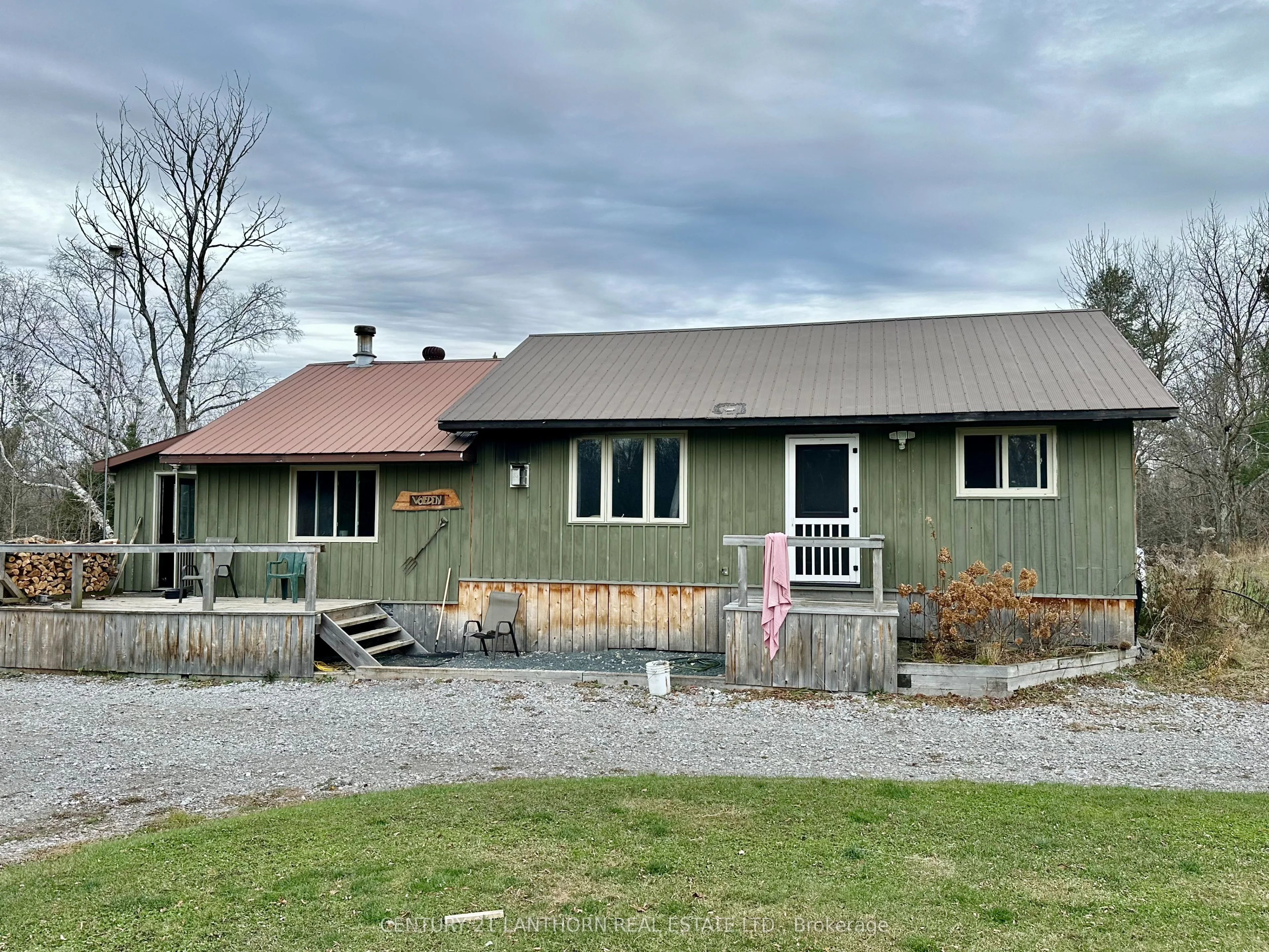 589 Wolf Lake Road, Tudor And Cashel, On K0k 1y0
