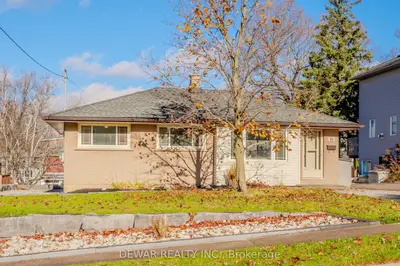 Detached in Cambridge