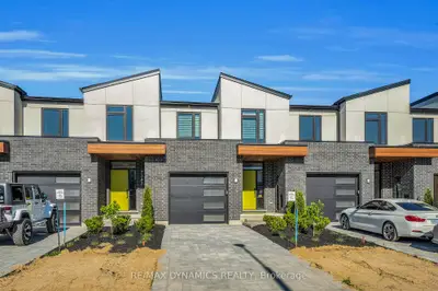 Att/Row/Townhouse in Niagara Falls