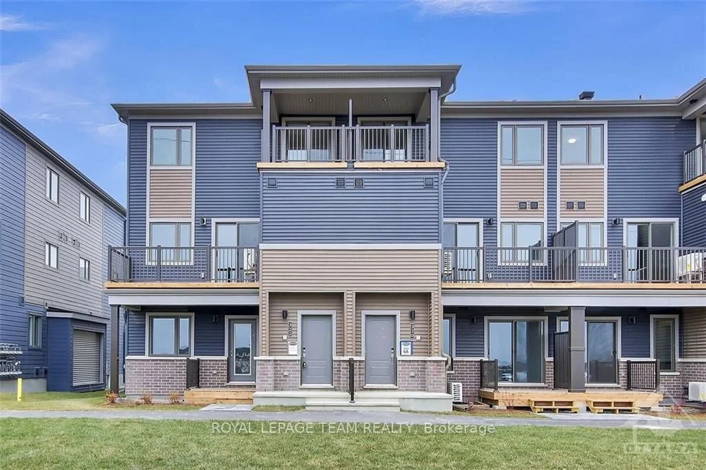 Condo Townhouse in Barrhaven