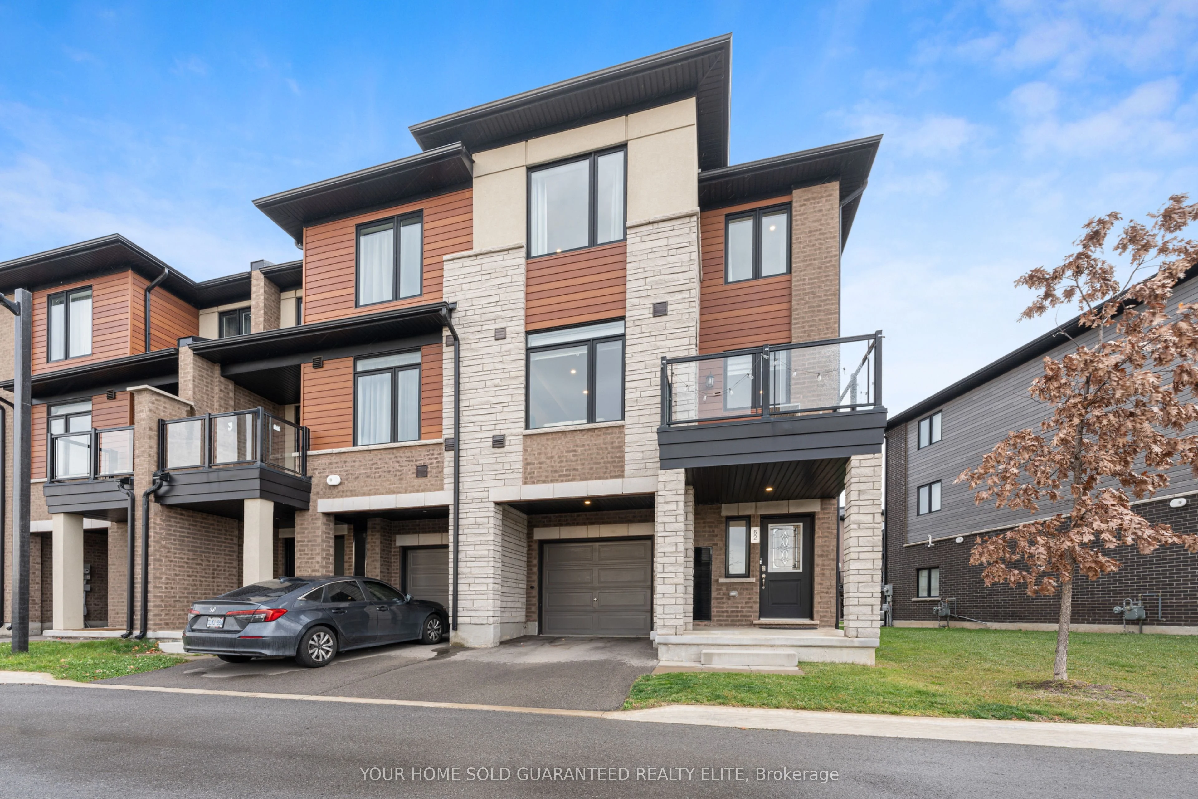 Common Element Condo in Hamilton