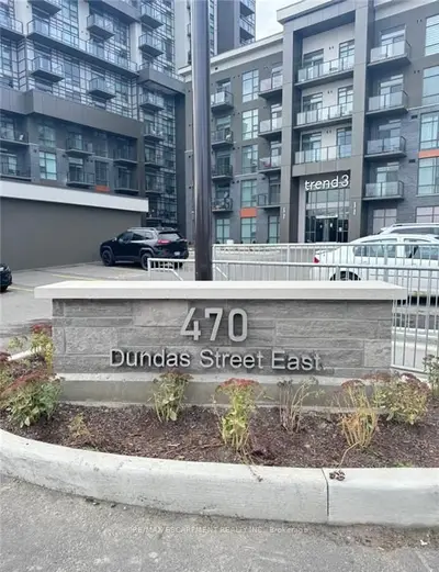 Condo Apartment in Hamilton
