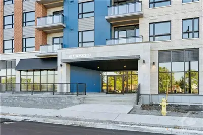 Condo Apartment in Manor Park - Cardinal Glen and Area