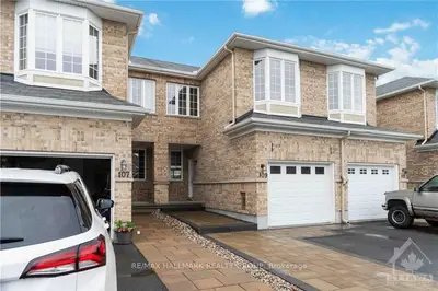 Att/Row/Townhouse in Arnprior