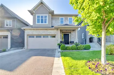 Detached in Barrhaven