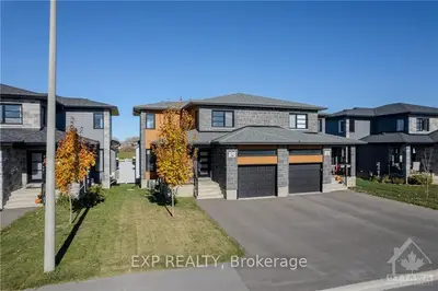 Semi-Detached in Russell