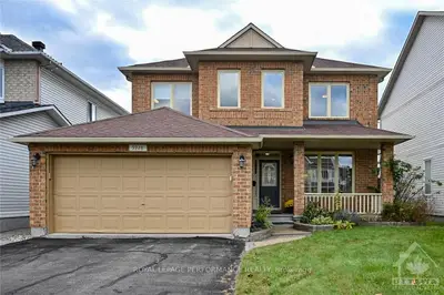 Detached in Orleans - Convent Glen and Area