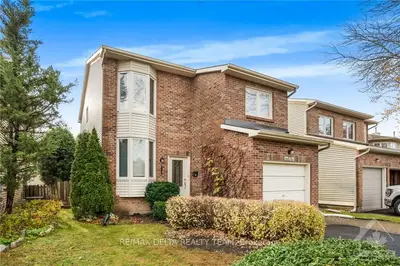 Detached in Orleans - Convent Glen and Area