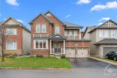 Detached in Kanata