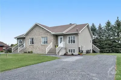 6 Telegraph Avenue, Alfred And Plantagenet, On K0a 1a0