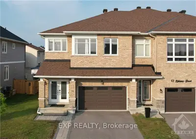 Att/Row/Townhouse in Carleton Place