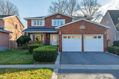 Detached in Kingston