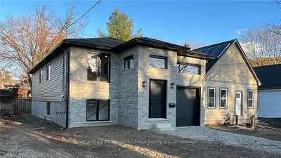122 Brisbin Road, London East, On N5z 2l8