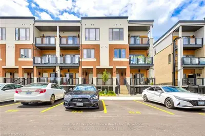 #d54 25 Isherwood Avenue, Cambridge, On, N1r 0e2