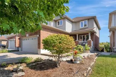 Detached in Guelph
