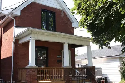 22 Wells Avenue, Brantford, On N3r 4j2