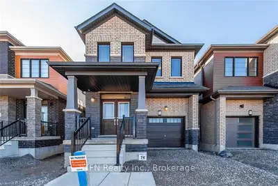 Detached in Haldimand County