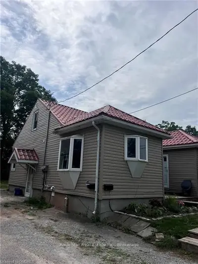 Detached in Welland