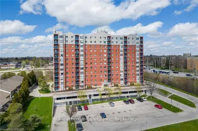 30 Chapman Court 601, London North, On N6g 4y4