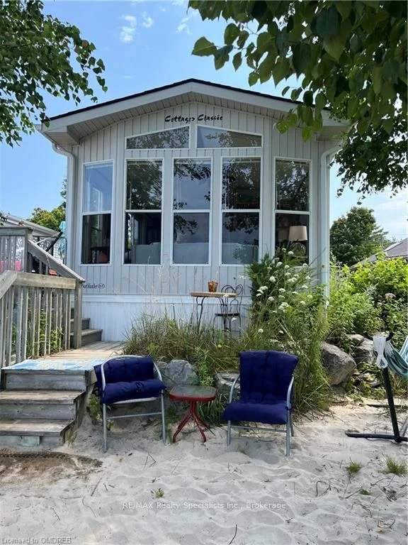 18 Seventh Avenue S 1, Native Leased Lands, On N0h 2g0