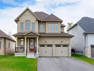 4 Hennessey Cres Crescent, Kawartha Lakes, On K9v 5p1