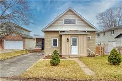 204 Oakwood Avenue, Cambridge, On N3h 4j4