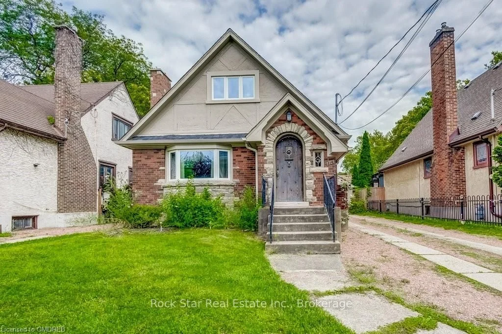 214 Geneva Street, St. Catharines, On L2r 4p8