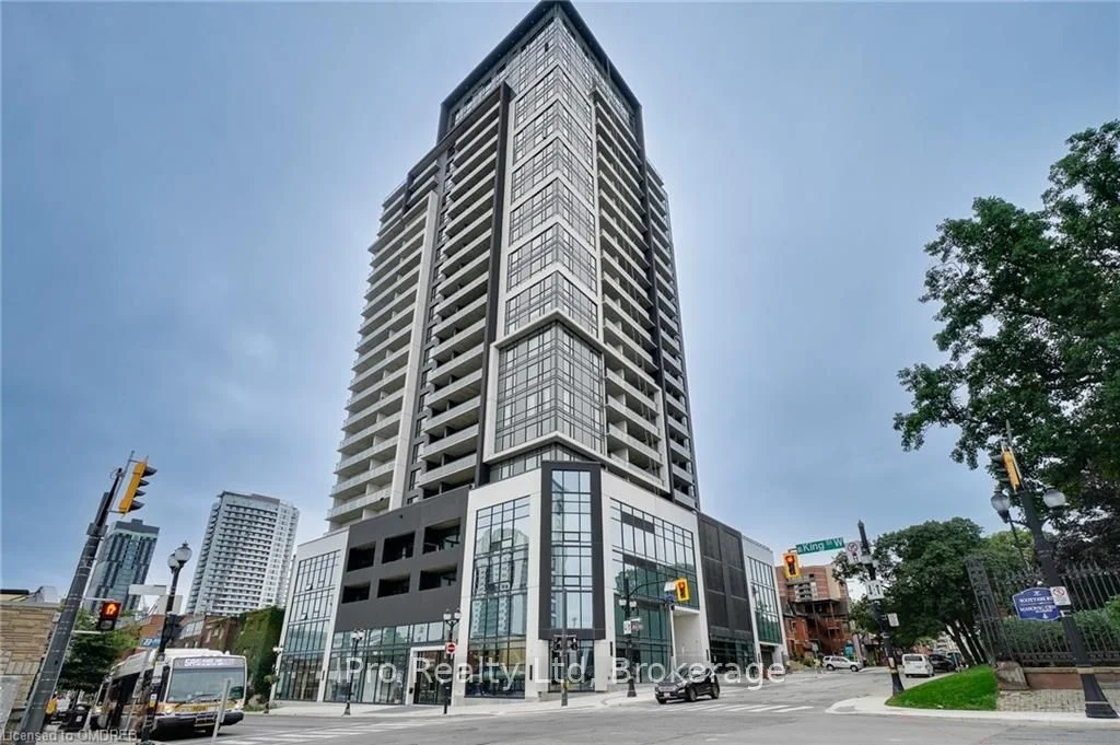 15 QUEEN Street S 1407, Hamilton, ON L8R 2T8